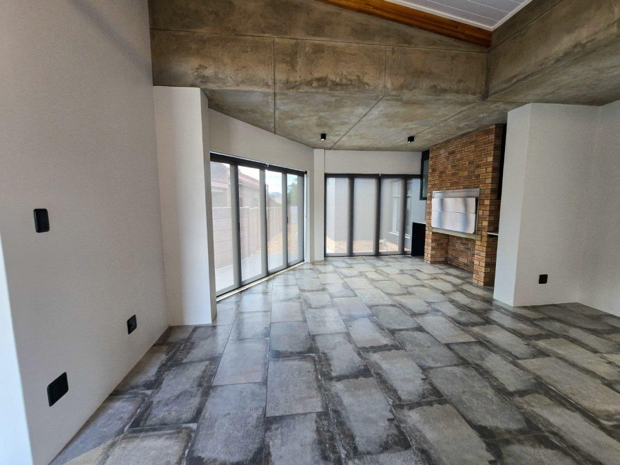 3 Bedroom Property for Sale in Riversdale Western Cape